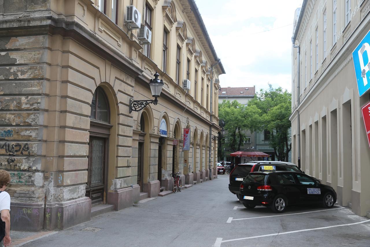Apartman Centar 2 Subotica Exteriér fotografie